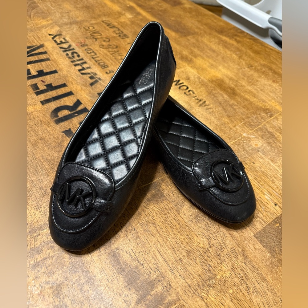 Sold- Michael Kors Black Quilted Leather Logo Ballet Flats